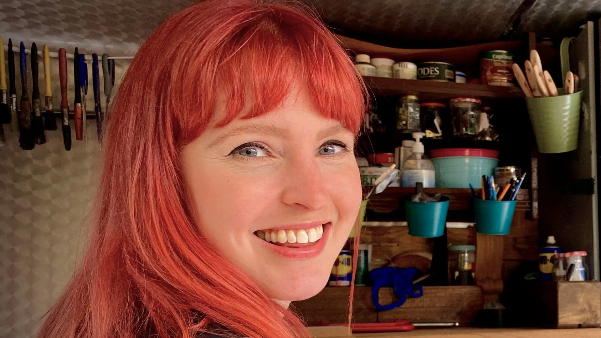 Izzie Balmer: The Gem-Savvy Star